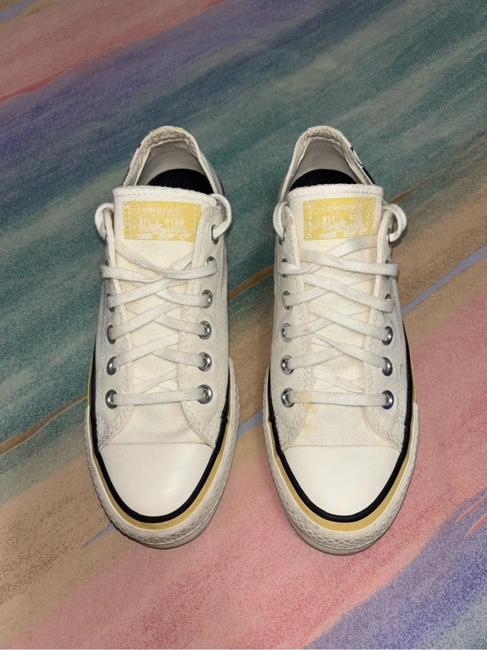 Converse CTAS Low Platform Sneakers size 7 shoes Egret Saturn Gold